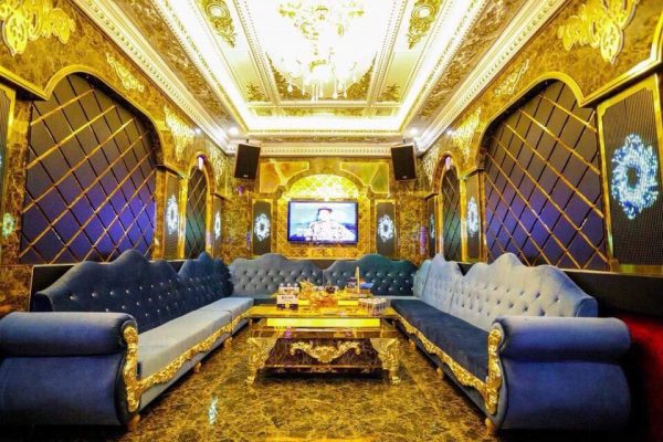 Giá thiết kế 3D phòng karaoke gia đình
