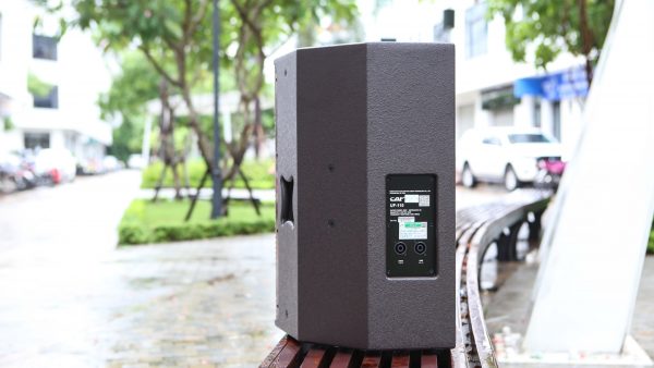 Thiết kế ấn tượng của loa CAF UF-110